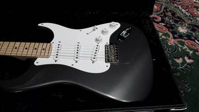Limited Clapton Signature Stratocaster Body front