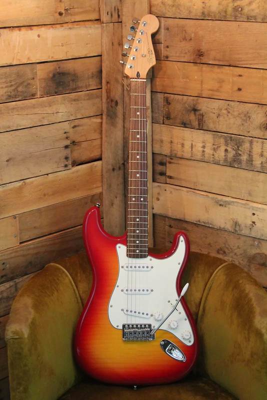 Vintage Modified Strat, First Series (India)
