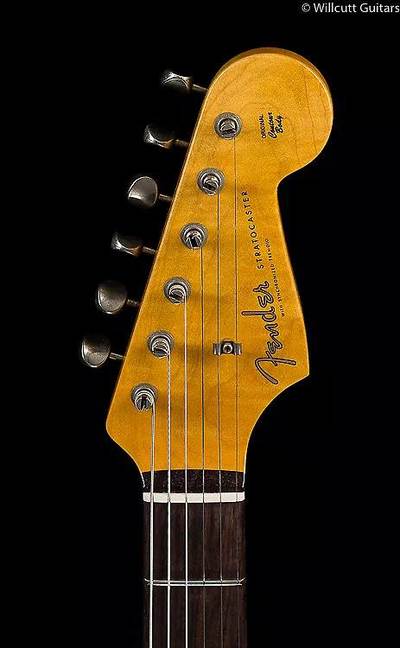 Limited '59 Special Strat Journeyman Relic headstock