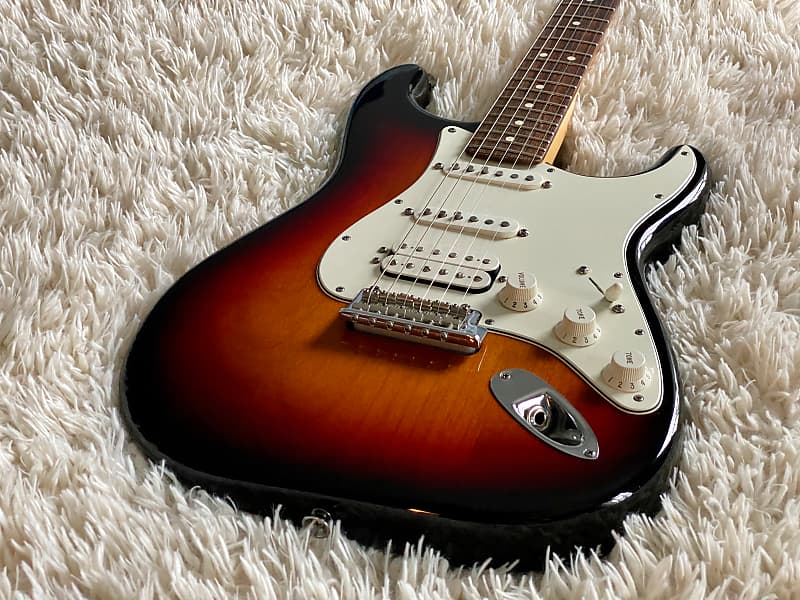American Standard Stratocaster hss
