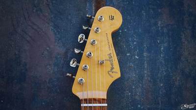 Classic '60s Stratocaster headstock