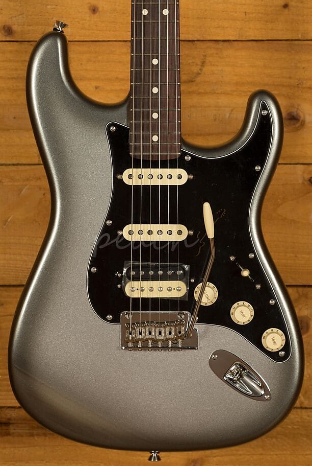 
American Professional II Stratocaster HSS Body front