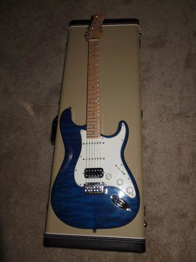 Custom Deluxe Stratocaster FMT 